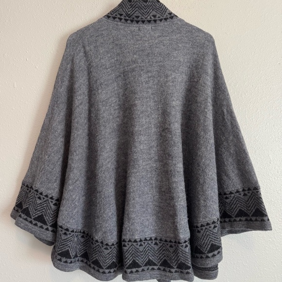 KATIE TODD 100% Wool Nordic/Aztec Oversized Zip Front Poncho Cape L/XL - Picture 4 of 11